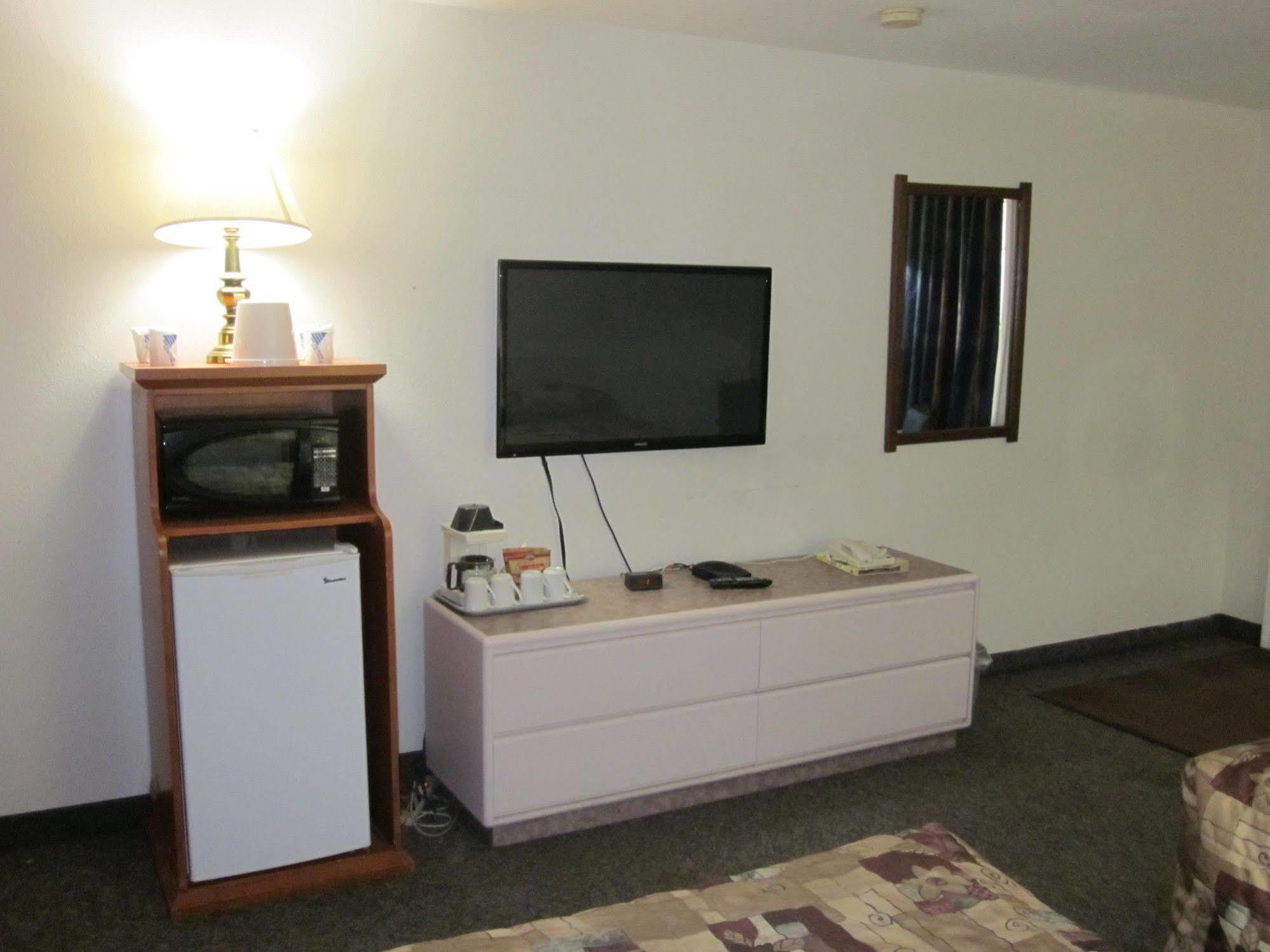 Chinook Motel Lethbridge Ngoại thất bức ảnh
